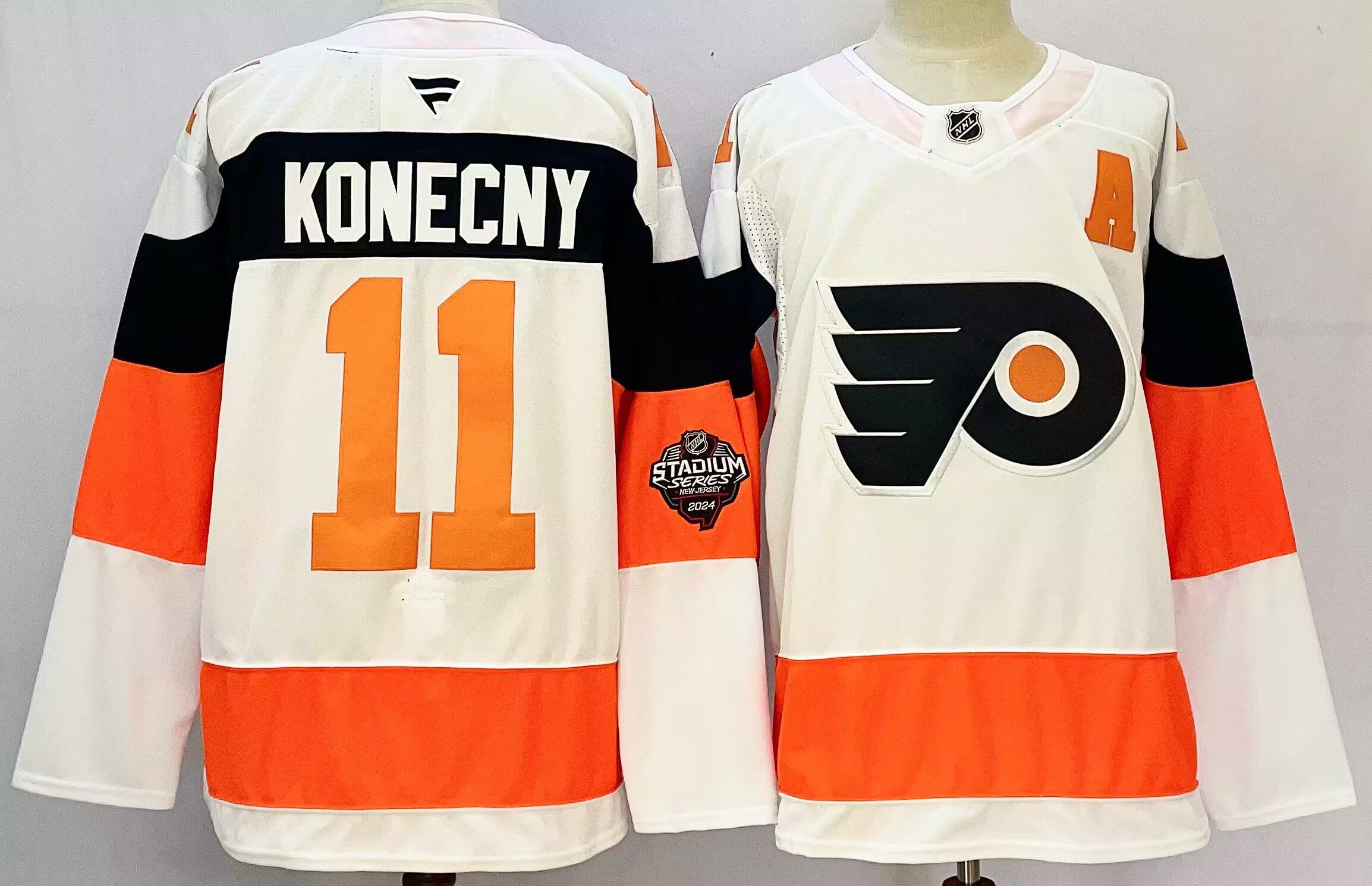 Men Philadelphia Flyers #11 Konecny White 2025 Home Premier Player NHL Jersey